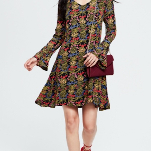 Old Navy Floral Multicolor Dress Bell Sleeve 1X - Picture 1 of 9